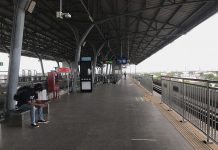 Bangkok tĩnh lặng những ngày cách ly xã hội, vắng bóng du khách Ga Hua Mak kết nối giữa sân bay và trung tâm thành phố