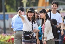 Du lịch 30/4-1/5: Nhiều gia đình ‘mê’ nghỉ dưỡng chọn tour gần Du lịch 30/4-1/5: Nhiều gia đình 'mê' nghỉ dưỡng chọn tour gần