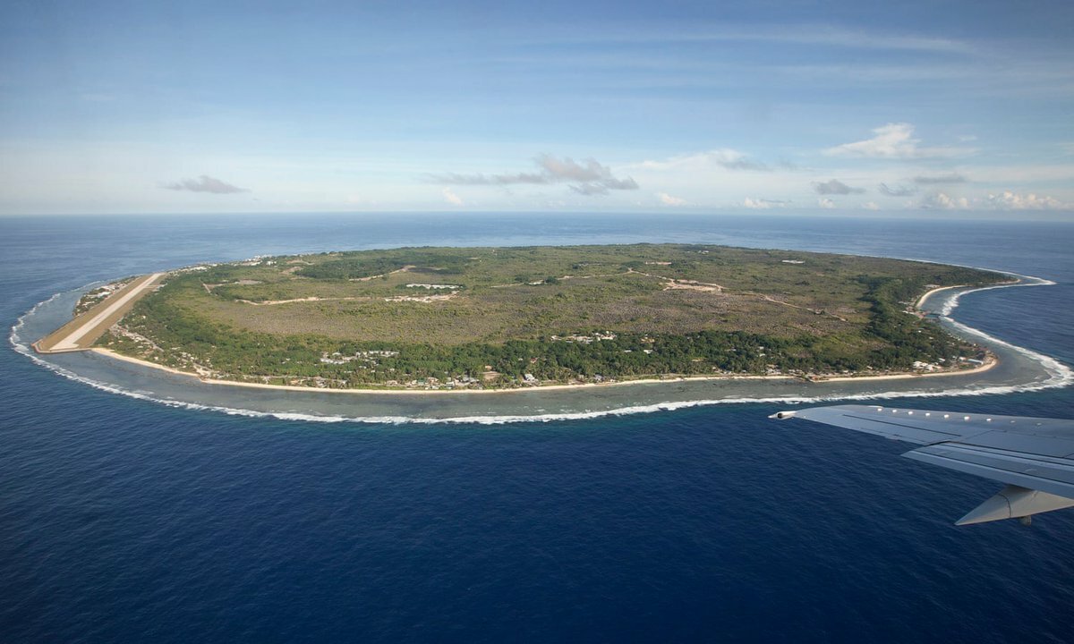 Nauru là quốc gia nhỏ nhất thứ hai của Liên Hợp Quốc về diện tích (sau Monaco), chỉ với hơn 10.000 người, nhỏ thứ hai về dân số (sau Tuvalu). Ảnh: Remi Chauvin/The Guardian.