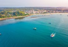 Du lịch hè: ‘Làng chài cổ vật’ độc đáo ở miền Trung vẫy gọi du khách Toàn cảnh sáng sớm của làng chài Châu Thuận Biển /// Nguyễn Duy Sinh