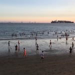 Hàng ngàn người đến bãi tắm Vũng Tàu khi hết ‘lệnh’ cấm tắm biển Hàng ngàn du khách được thỏa nỗi nhớ biển khi "lệnh" cấm tắm được gỡ bỏ ở Vũng Tàu.