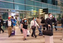 Đà Nẵng tung toàn lực kích cầu du lịch với giá cực sốc Đà Nẵng tung hàng loạt các giải pháp thiết thực về giá, chất lượng và tăng thêm sản phẩm để kéo khách trở lại /// ẢNH: NGUYỄN TÚ