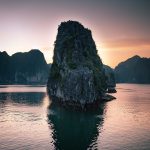 Ngắm nhìn vẻ đẹp của vịnh Hạ Long từ ngày đến đêm vinh-ha-long