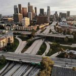 Khí thải carbon toàn cầu giảm mạnh “nhờ” COVID-19 Khí thải carbon toàn cầu giảm mạnh “nhờ” COVID-19 - Ảnh 1.