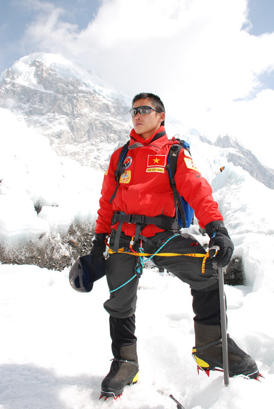Người Việt Nam đầu tiên leo đỉnh Everest: Cuộc đời từ đó không còn sợ hãi - ảnh 3