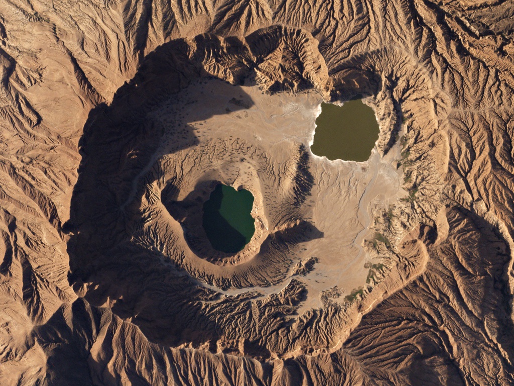 9 ho mieng nui lua dep nhat the gioi hinh anh 7 Jebel_Marra_Volcano_Sudan_by_Planet_Labs.jpg