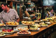 10 trải nghiệm ẩm thực thế giới phải thử một lần trong đời 10 trải nghiệm ẩm thực thế giới phải thử một lần trong đời - Ảnh 1.