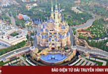 Disneyland Thượng Hải (Trung Quốc) đón khách trở lại