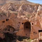 ‘Thành phố’ trong lòng núi đá ở Thổ Nhĩ Kỳ