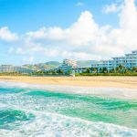 Thời điểm vàng cho người Việt đi du lịch Việt Với chương trình kích cầu, giá nghỉ đêm ở khách sạn 5 sao có thể giảm một nửa /// Ảnh TL