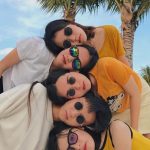 Tạo dáng độc lạ và những kiểu check-in khi du lịch của giới trẻ Việt Check-in doc la cua gioi tre anh 1