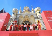 Khai trương công viên chủ đề lớn nhất Việt Nam – Vinwonders Phú Quốc Khai trương công viên chủ đề lớn nhất Việt Nam - Vinwonders Phú Quốc - Ảnh 1.