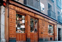 Đặc sản bên trong nhà hàng suốt 295 năm chưa bao giờ đóng cửa Đặc sản bên trong nhà hàng suốt 295 năm chưa bao giờ đóng cửa - 1