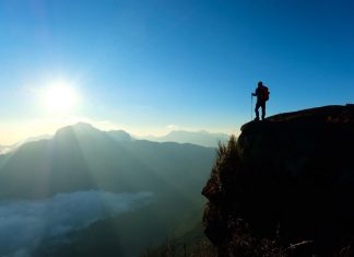 Chinh phục ngọn núi Tây Bắc, săn ảnh đại ngàn đẹp như tranh vẽ Lao Cai anh 1