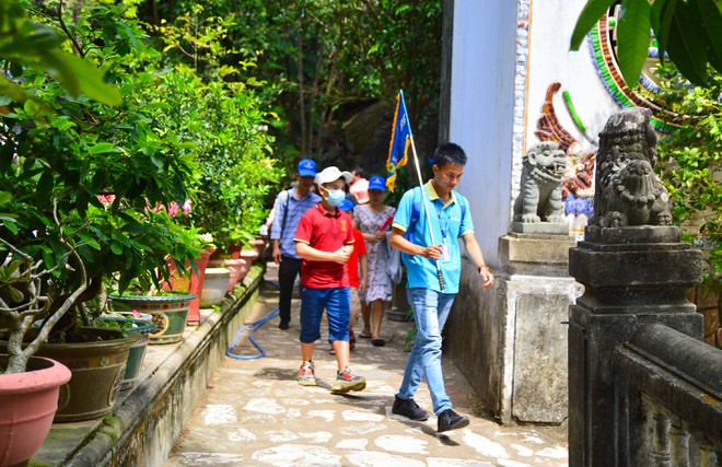 Du khách đổ xô đến Đà Nẵng dịp nhiều điểm du lịch miễn phí vé tham quan - ảnh 6