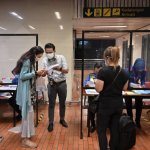 Bình thường mới của hàng không hậu COVID-19: mệt mỏi và đắt đỏ Bình thường mới của hàng không hậu COVID-19: mệt mỏi và đắt đỏ - Ảnh 1.