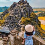 Ngắm lúa chín vàng từ đỉnh Hang Múa Ngắm lúa chín vàng từ đỉnh Hang Múa