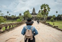 Khách du lịch đến Campuchia phải nộp cọc 3.000 USD dự phòng chữa trị COVID-19 Khách du lịch đến Campuchia phải nộp cọc 3.000 USD dự phòng chữa trị COVID-19 - Ảnh 1.