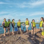 Làm gì để đón khách quốc tế ra đảo? Làm gì để đón khách quốc tế ra đảo? - Ảnh 1.