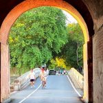 Dân mạng dậy sóng vì bài viết chê Huế ‘xập xệ’, ‘nhang khói như nghĩa trang’ Cổng thành Huế với nét cổ kính thâm trầm /// P.T.Đ