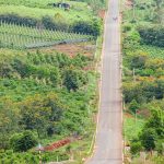 Con đường dốc dựng đứng ở Việt Nam khiến dân mạng chú ý duong tranh gia lai anh 1