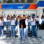 Điệu nhảy ‘Online plus’ của Quang Đăng, Hòa Minzy hút cộng đồng mạng Online plus anh 1