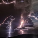 Cảnh đẹp siêu thực khi sét xé toang bầu trời đêm anh set danh anh 1