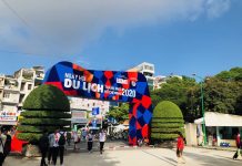 Ngày hội du lịch TP.HCM: ‘Cuộc đua’ của những điểm đến hấp dẫn, mới lạ Hàng ngàn người đã đổ về công viên Lê Văn Tám, TP.HCM để tìm hiểu về cơ hội đi du lịch hè này /// Giang Vũ