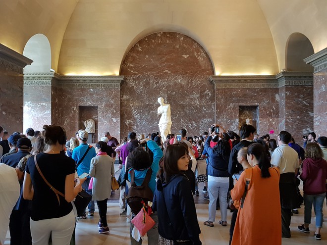 Bảo tàng Louvre mở cửa lại sau dịch Covid-19: Du khách không cần chen nhau ngắm Mona Lisa - ảnh 6