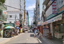 Chủ khách sạn Vũng Tàu nói gì clip nhóm khách xả rác đầy phòng rồi check-out Đường La Văn Cầu, nơi có khách sạn mà nhóm bạn trẻ cố tình xả rác đầy phòng ngủ /// Nguyễn Long