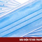 Loạn giá khẩu trang y tế