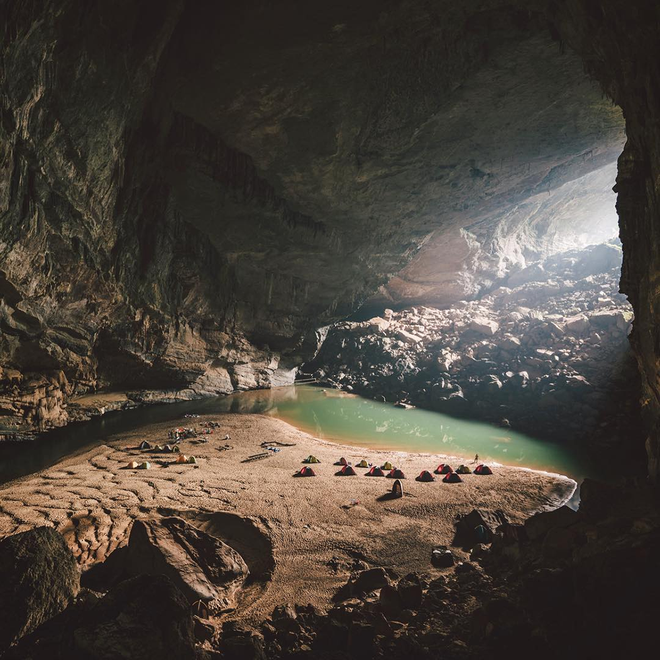 Khám phá Phong Nha Kẻ Bàng một trong những hang động nguyên sơ bí ẩn của Việt nam (Ảnh: @rawmeyn)