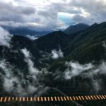 Cầu treo mạo hiểm trên đỉnh Ô Quy Hồ cau treo Sa Pa anh 1