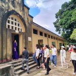 Đà Nẵng và Tây Nguyên kích cầu du lịch 6 tuần lễ ‘vàng’ học sinh nghỉ hè Đoàn tham quan di tích quốc gia đặc biệt - Nhà đày Buôn Mê Thuột /// ẢNH: NGUYỄN TÚ