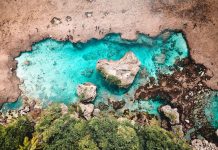 Hồ bơi tự nhiên ngoạn mục lúc xuất hiện, lúc biến mất