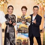 Người đẹp Việt nền nã trong tà áo dài Người đẹp Việt nền nã trong tà áo dài