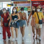 Đà Nẵng tạm dừng đón khách du lịch vì có 2 người mắc Covid-19 Da Nang dung don khach du lich anh 1