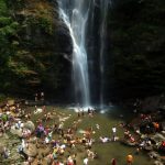 Mời em về Pù Mát thăm thác Kèm ngang trời Mời em về Pù Mát thăm thác Kèm ngang trời - Ảnh 1.