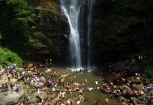 Mời em về Pù Mát thăm thác Kèm ngang trời Mời em về Pù Mát thăm thác Kèm ngang trời - Ảnh 1.