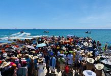 Kỳ Co chật kín khách cuối tuần, thợ ảnh tăng thu nhập gấp đôi review quy nhon anh 1