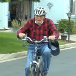 Cụ ông 95 tuổi đạp xe 160.000 km Nguoi dan ong 95 tuoi dap xe 160.000 km anh 1