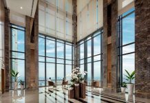 Người TP.HCM thuê khách sạn 5 sao giá rẻ nghỉ dưỡng khach san 5 sao anh 1