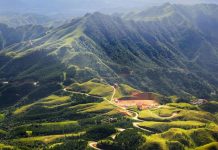 Nghỉ dưỡng hè cuối tuần gần nhà: Thưởng thức mây trắng nắng lạnh trên đỉnh Mẫu Sơn Nghỉ dưỡng hè cuối tuần gần nhà: Thưởng thức mây trắng nắng lạnh trên đỉnh Mẫu Sơn