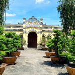 Xuôi dòng phương Nam tìm về cảnh đẹp xứ Gò Công Nhà Đốc Phủ Hải là công trình kiến trúc nghệ thuật đã được xếp hạng di tích lịch sử – văn hóa cấp quốc gia năm 1994 /// Ảnh: Quách Duy Thịnh