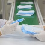 Công ty du lịch, lọc nước nhảy sang làm khẩu trang y tế Cong ty du lich san xuat khau trang anh 1