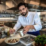 Khám phá trang trại thành thị lớn nhất thế giới trên nóc tòa cao ốc Khám phá trang trại thành thị lớn nhất thế giới trên nóc tòa cao ốc - Ảnh 1.