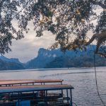 Tôi mê lắm màu áo xanh của hồ Ba Bể Tôi mê lắm màu áo xanh của hồ Ba Bể - Ảnh 1.