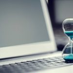 Tác hại “ngầm” khi làm việc tại gia quá lâu Tác hại “ngầm” khi làm việc tại gia quá lâu - Ảnh 1.