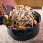 Trải nghiệm cửa hàng tạp hóa kinh dị tại Mỹ Trải nghiệm cửa hàng tạp hóa kinh dị tại Mỹ - Ảnh 1.