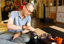 Quán trà cho khách ‘trả tiền tùy tâm’ ở Sài Gòn Quán trà cho khách 'trả tiền tùy tâm' ở Sài Gòn